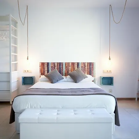 Luxury * Mataro